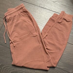 ALO Micro Waffle Fireside Sweatpant - Chestnut